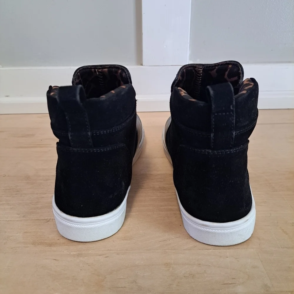 Steve Madden steve madden